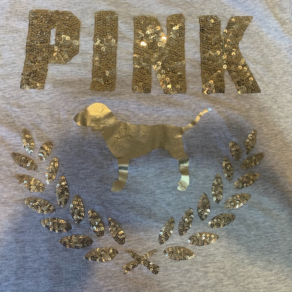BLING VS PINK SHIRT • SIZE LARGE 💛